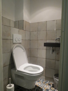 Toilet nieuw